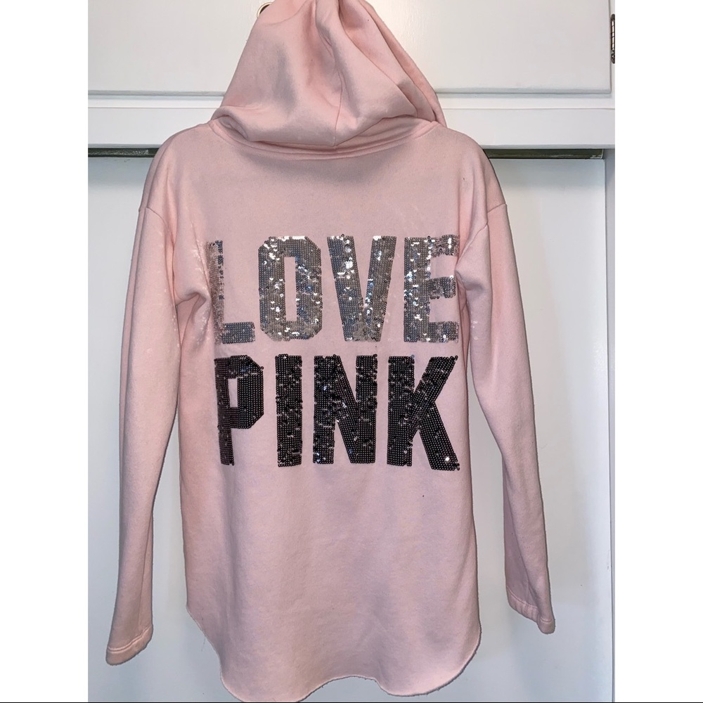 NWOT 💗 RARE V-neck sweatshirt